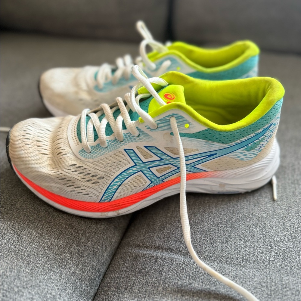 Asics White and Blue Athletic Shoes with Breathable Mesh